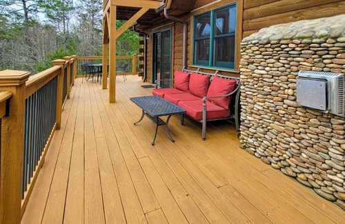 Lake Lure House | Starry Night Lodge