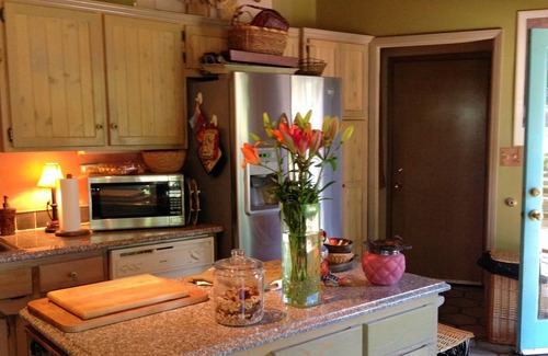 Eldorado at Santa Fe House | Starry, Starry Nights in Quiet Cozy Country Home with Pleasurable Amenities