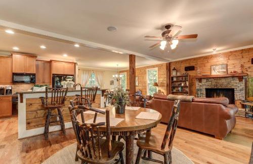 Big Canoe House | Stars Align Cottage - Relaxing Hot Tub Comfy Outdoor Seating More