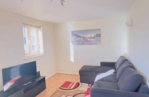 Colchester Apartment | Starview Apartment 101