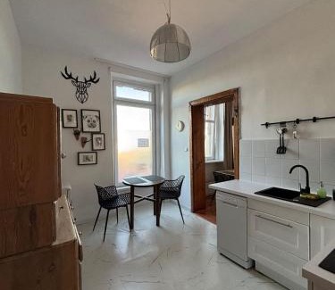 Gasawa House | Stary Dom, noclegi u Napoleona