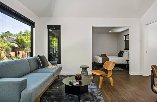 North End House | State of the Art- Hyde Park Home