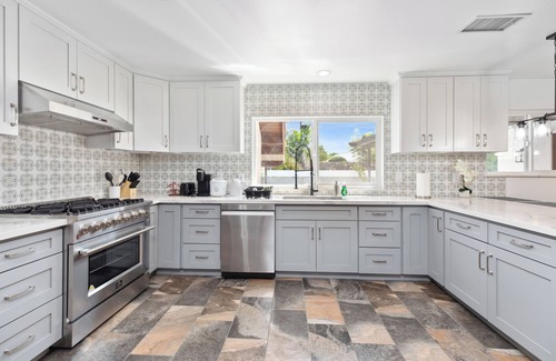 Hacienda Heights Apartment | Stately Spanish Retreat