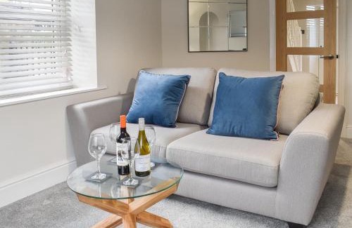 Carnforth House | Station Cottage