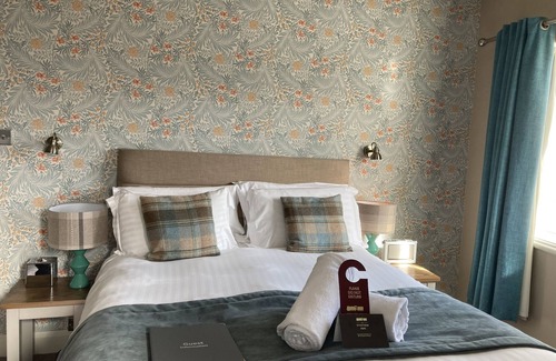 Whitby Hotel | Station Inn