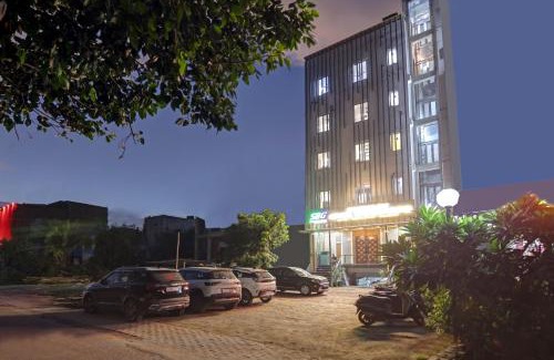 Vasundhara Hotel | Status By Hotel The Emporio