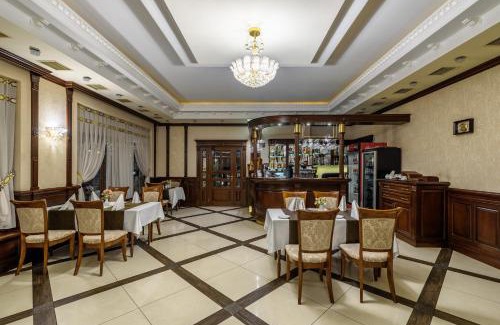 Malekhiv Hotel | Status Hotel