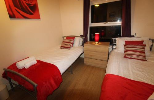 Chesterfield House | Staveley House