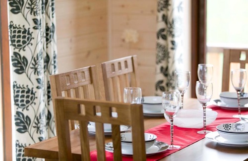 Whitfield Ski Chalet | Staward Lodge - Parmontley Hall Lodges