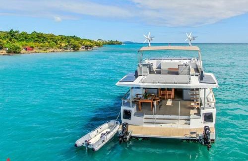 Tartane Boat Rental | STAY-Ô Lodge - Maison-bateau