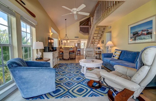 Palm Island Villa | Stay and Play all Day in this Very Nice Spacious Beach Resort Villa! C1622A
