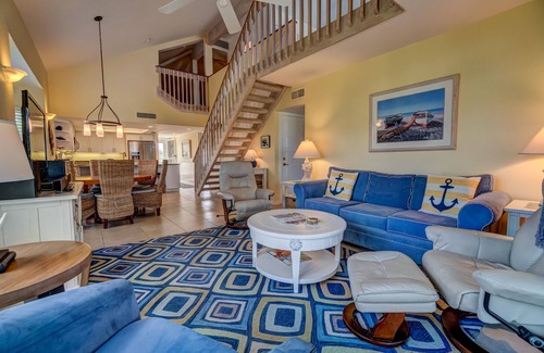 Palm Island Villa | Stay and Play all Day in this Very Nice Spacious Beach Resort Villa! C1622A