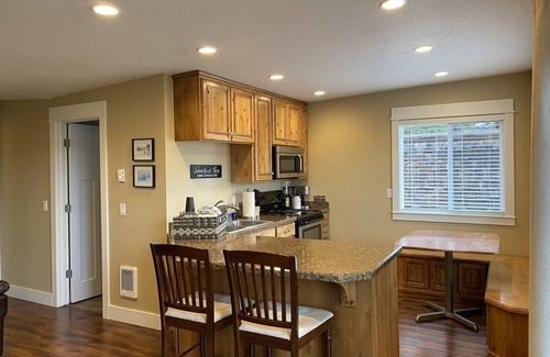 Sandpoint Condo | Stay and play, sleeps 6 with a beautiful view of Schweitzer Mountain