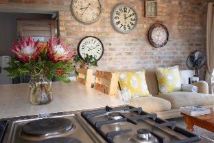 Betty's Bay House | Stay At Friends