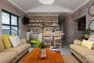 Betty's Bay House | Stay At Friends
