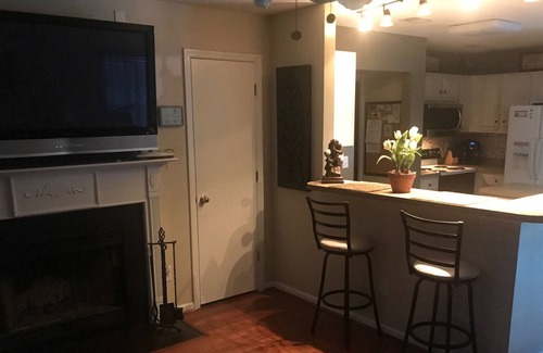 Ladson House | Stay At This Cozy Home ~ Treat It Like Your Own