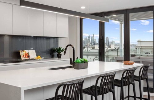 Devonport Apartment | Stay Devonport - 3 Bedroom Penthouse