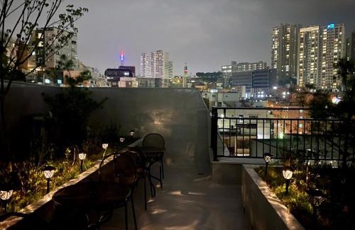Cheongpa-dong Apartment | Stay happy