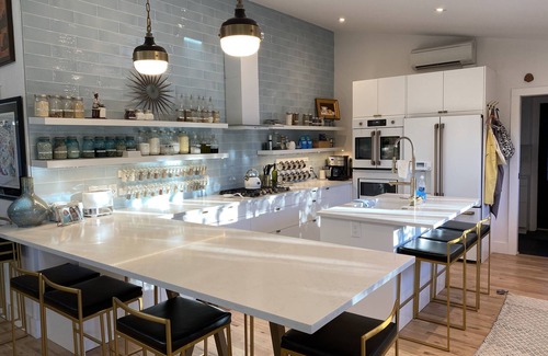 Barton Hills House | Stay in a professional musician’s home in the Live Music Capital of the World!