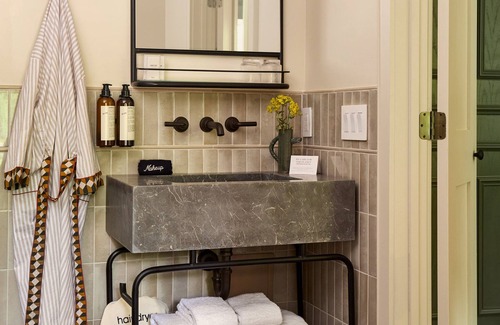 Fishtown Hotel | Stay in Fishtown’s Most Charming Historic Boutique Hotel