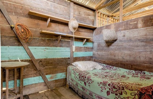 Bratsi Cabin | Stay in our Bribri tribe 5 minutes from the river