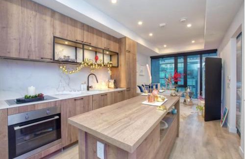 Fashion District Apartment | Stay in Style Like Taylor Swift