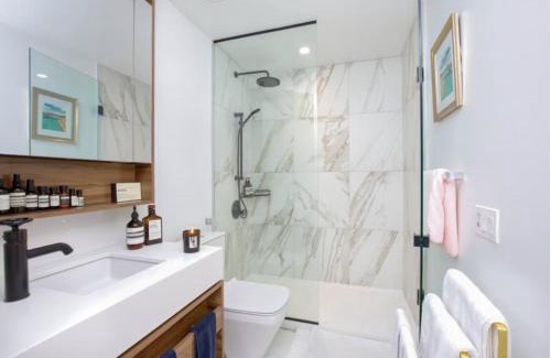 Fashion District Apartment | Stay in Style Like Taylor Swift