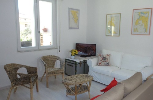 Le Castella House | stay in the picturesque village of Le Castella