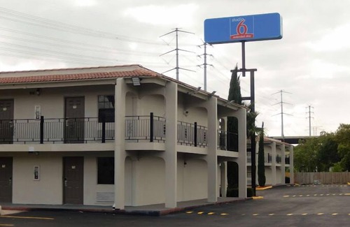 Greater Greenspoint Hotel | Stay Inn & Suites