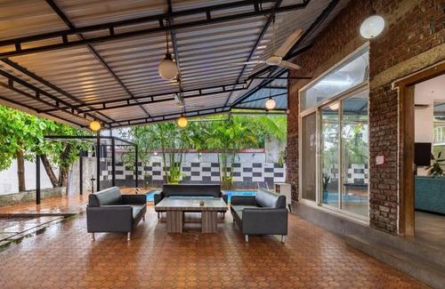 Karjat House | Stay Leisurely Country House, 4BHK Pool Karjat