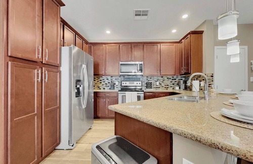 Ocotillo Condo | Stay longer, Spend Less, 2 Master Suites! The Cays