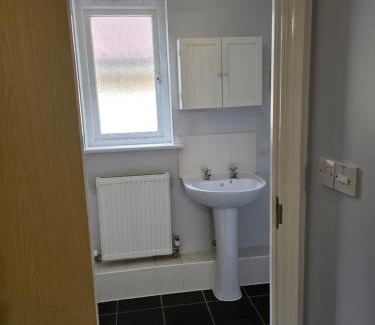 Colchester House | Stay Near Colchester twn centre3