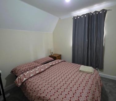 Colchester House | Stay Near Colchester twn centre4