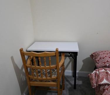 Colchester House | Stay Near Colchester twn centre4