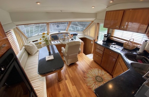 Aventura Boat Rental | Stay on a 60ft Yacht in Miami with a Jet SKI