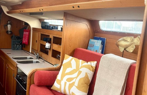 Parque das Nacoes Boat Rental | Stay On - Sailboat