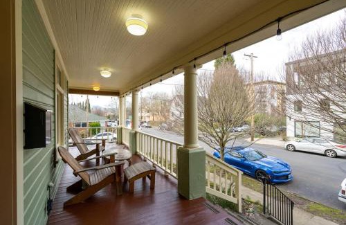 Buckman Neighborhood House | Stay Portland - Sun-filled Home in Buckman Neighborhood with 2BRs