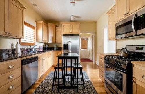 Buckman Neighborhood House | Stay Portland - Sun-filled Home in Buckman Neighborhood with 2BRs