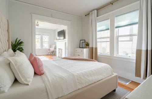 Belmont Apartment | Stay Portland - Sunnyside Wonderland- Coffee Shops, Bars & Parks