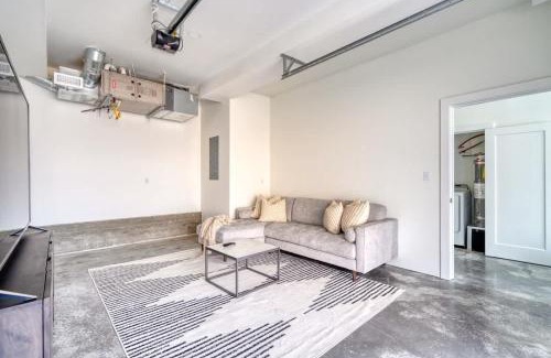 North Tabor House | Stay Portland - The North Tabor Retreat - Families & Remote Work