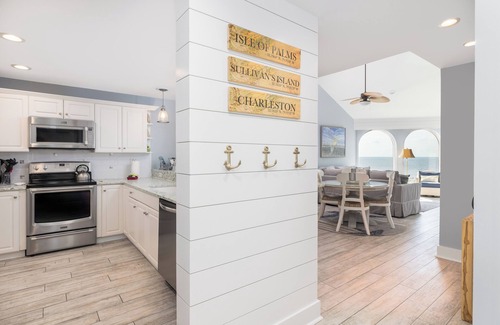 Ocean Point Condo | Stay @ Seascape 518 - Seaside Sanctuary