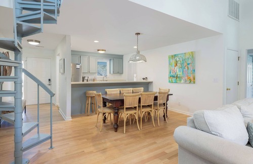 Isle of Palms House | Stay @ Tropicana Cabana on Isle of Palms