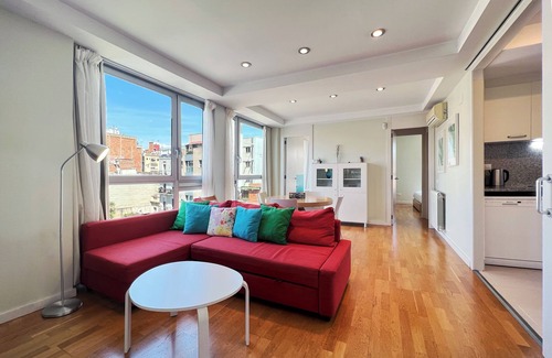 El Camp de l'Arpa del Clot Apartment | Stay U-nique Apartments Degà Bahí