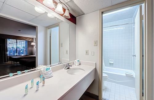 Jacksonville Hotel | Stayable Jacksonville West