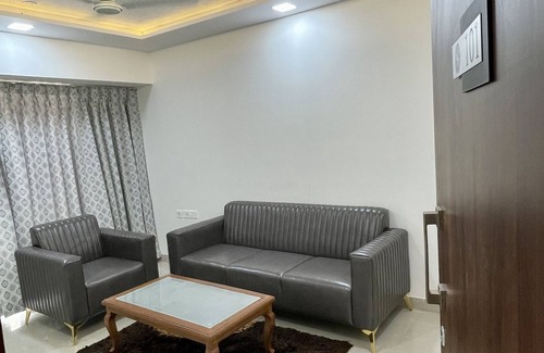 Kharadi Apartment | StayBird Silver Oak An Apartment Hotel