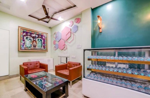 Motia Khan House | Staybook Hotel Jai Balaji New Delhi Railway Station