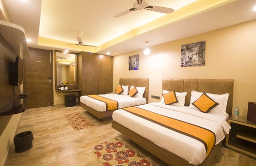 Paharganj Hotel | Staybook Hotel Nitya Maharani