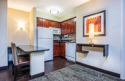 East Texas Hotel | Staybridge Suites Allentown West by IHG