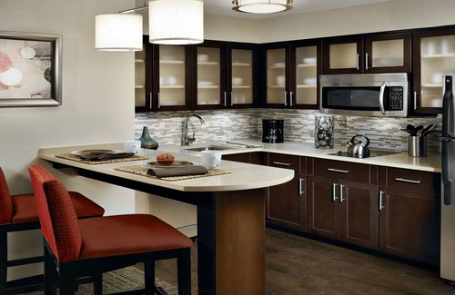 Johnson City Hotel | Staybridge Suites By Holiday Inn Johnson City by IHG