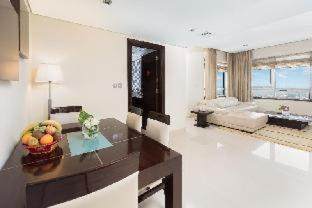 Dubai Internet City Hotel | Staybridge Suites Dubai Internet City by IHG